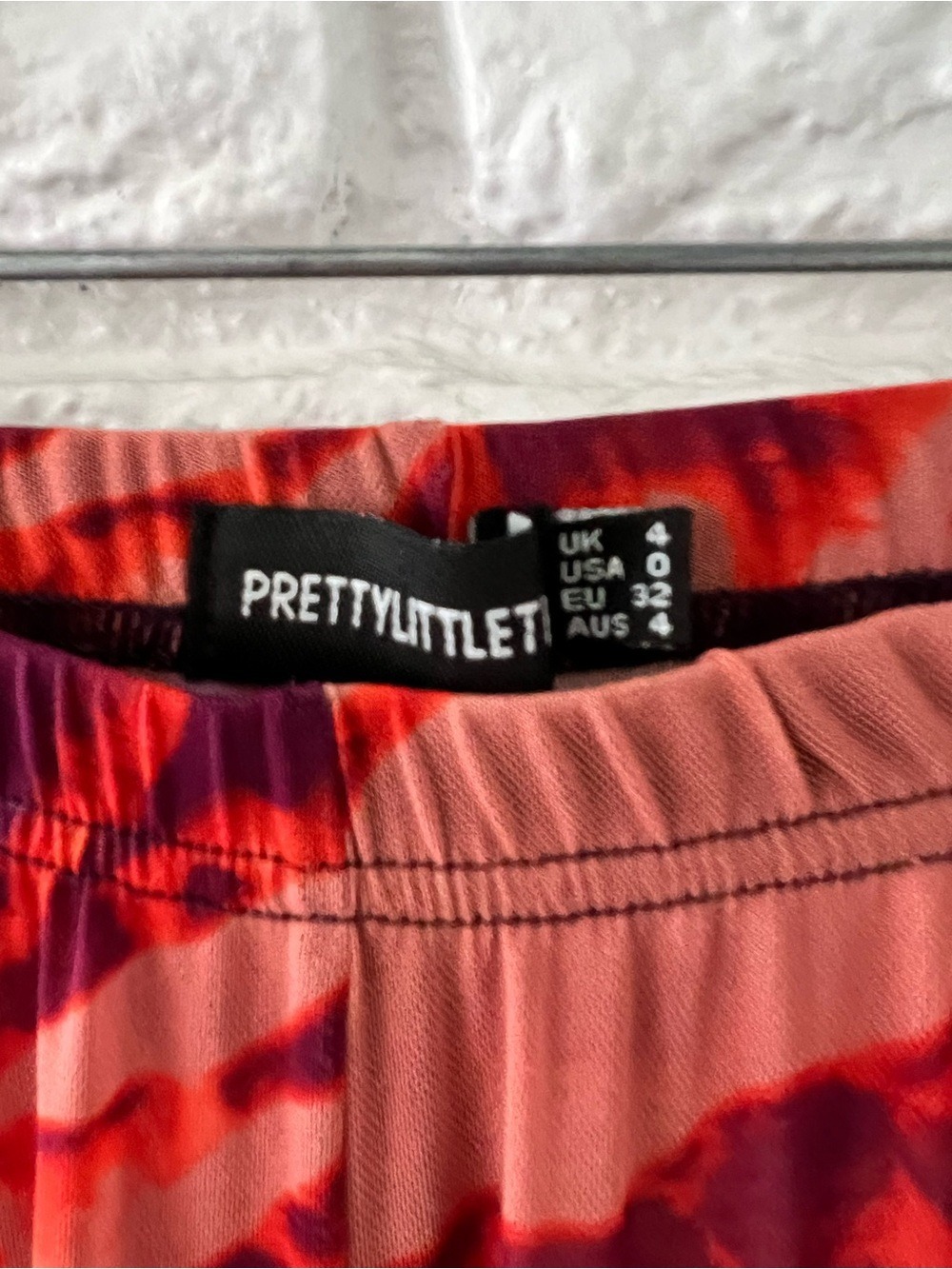 PrettyLittleThing strechiy sheer Flare Pants Sz 4 A29 - Picture 3 of 6